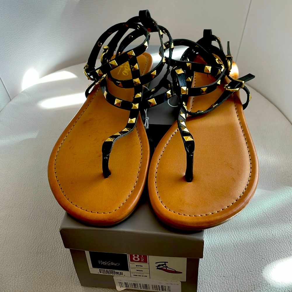 Studded flat sandals 
Mossino by Target